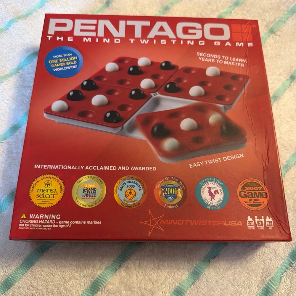 Pentago The Mind Twisting Strategy Board Game 2 Players Age 6+